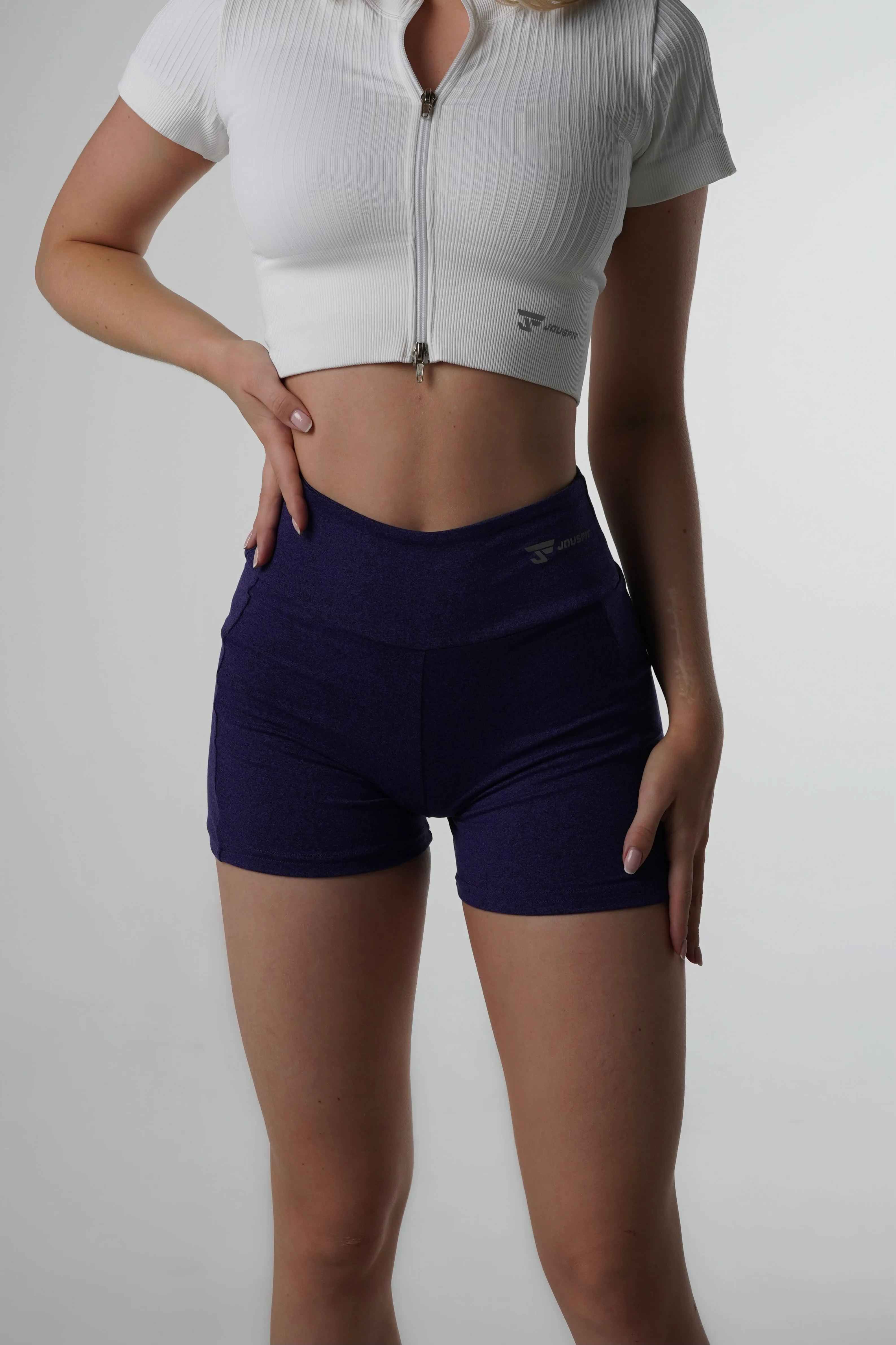 Short Violeta