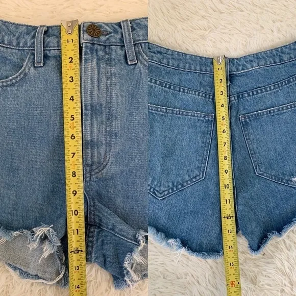 Show Me Your MuMu denim shots jeans  Arizona High waisted shorts size 25