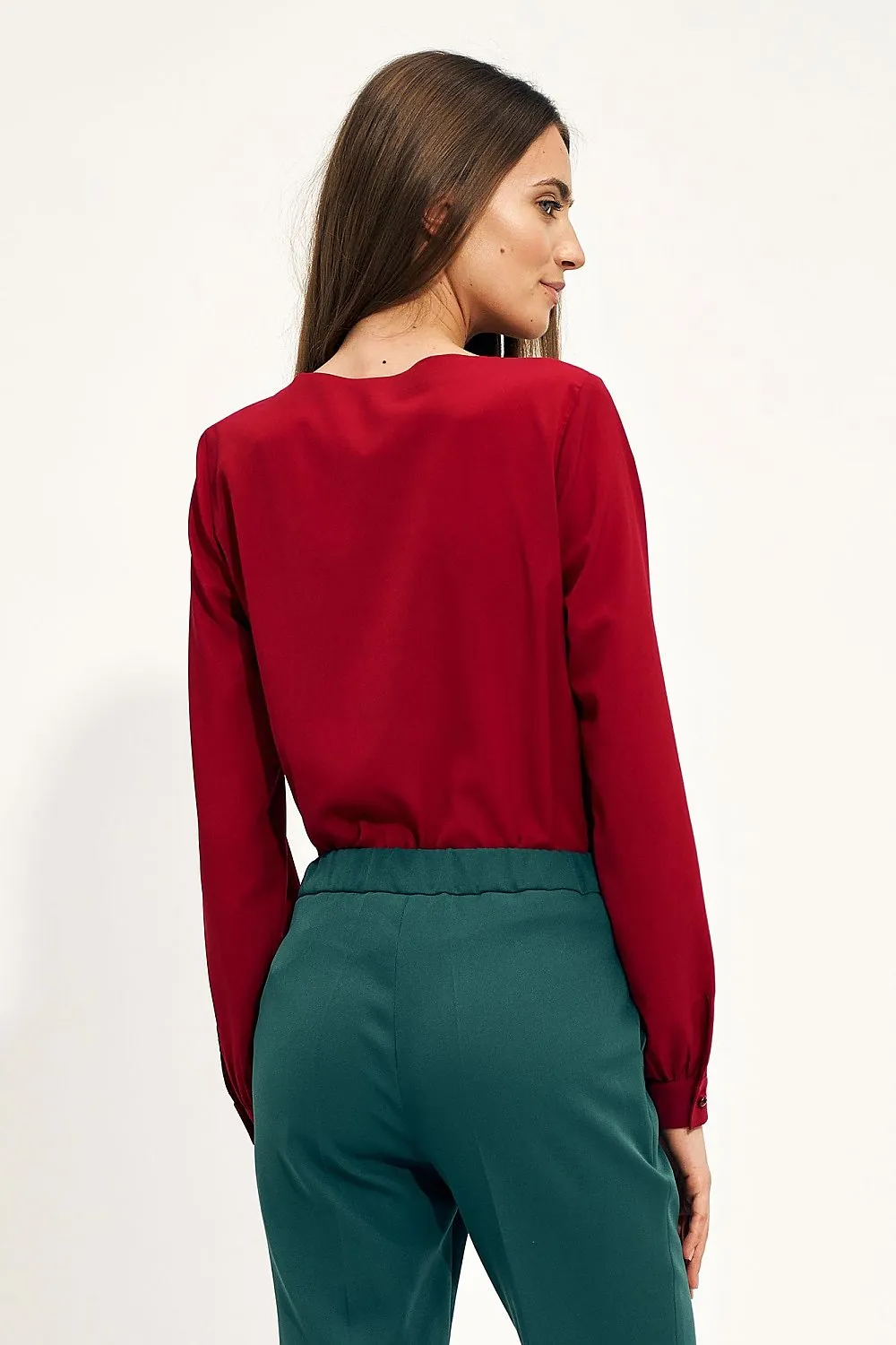 Teardrop Neckline Fitted Shirt