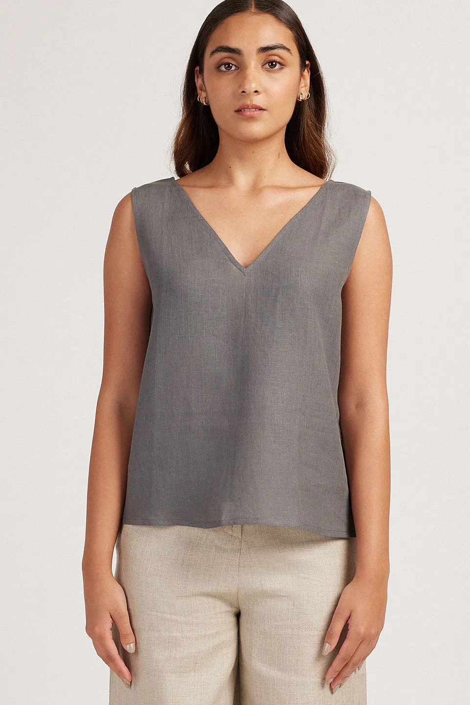 The Linen V Neck Tank