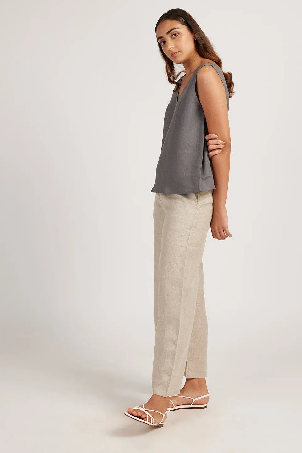 The Linen V Neck Tank