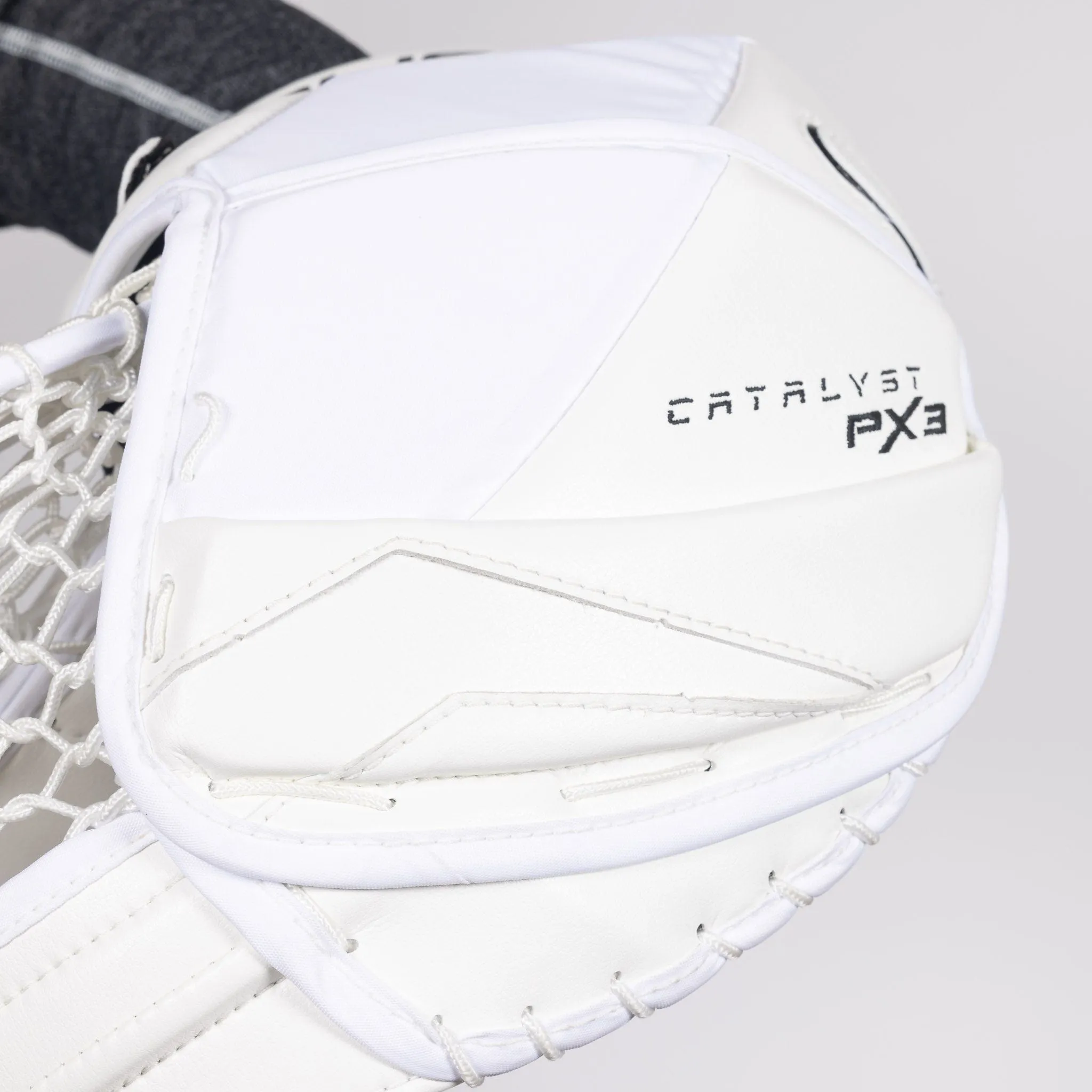 TRUE Catalyst PX3 Senior Goalie Catcher - Domestic 600