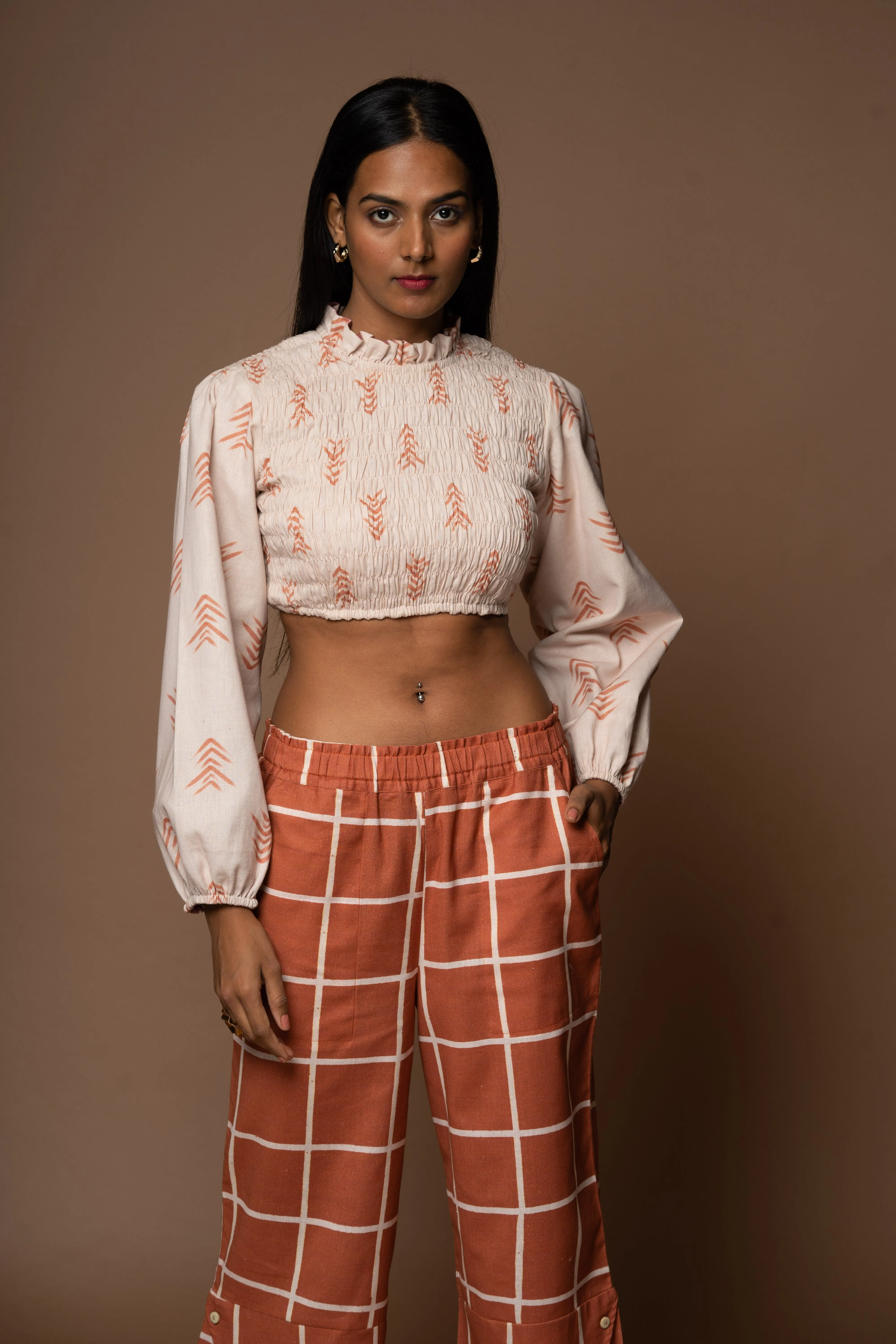 Tulip Bloom Pants in Set me Free Pattern