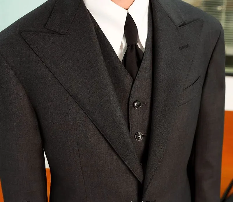 Twill Single-Breasted Suit