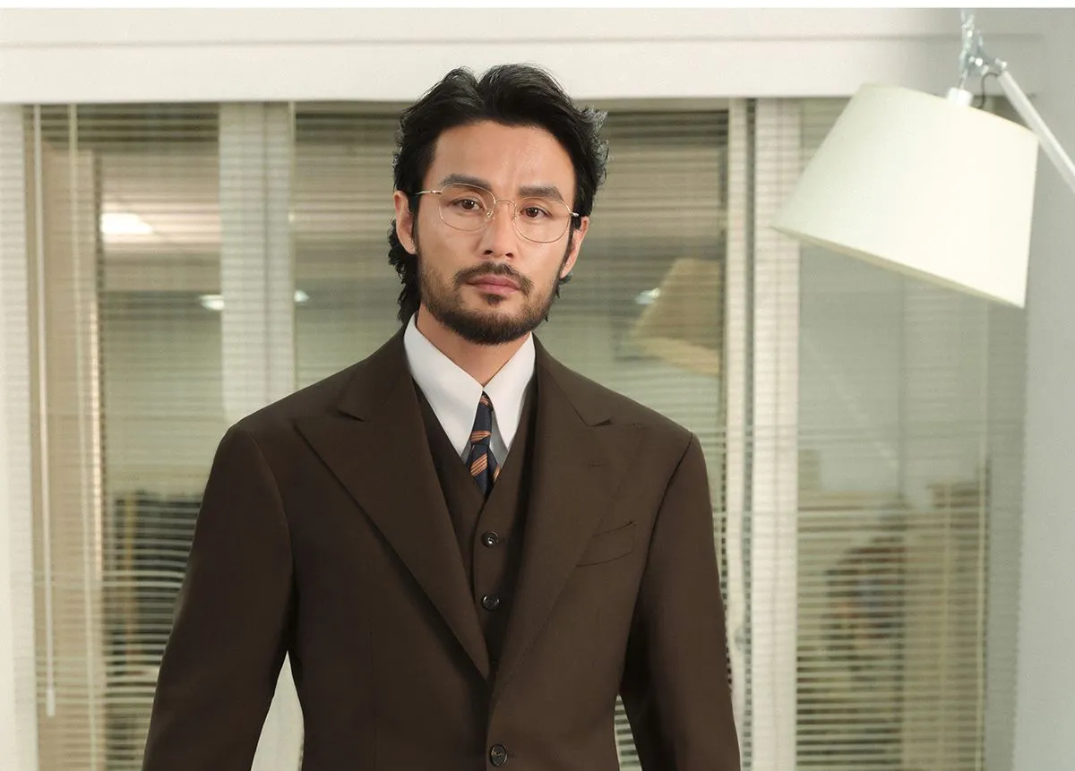 Twill Single-Breasted Suit