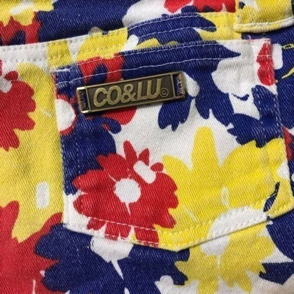 Vintage Co &amp; Lu Jean Shorts Floral Zippers Retro