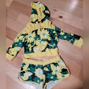 Vintage floral baby phat shorts set