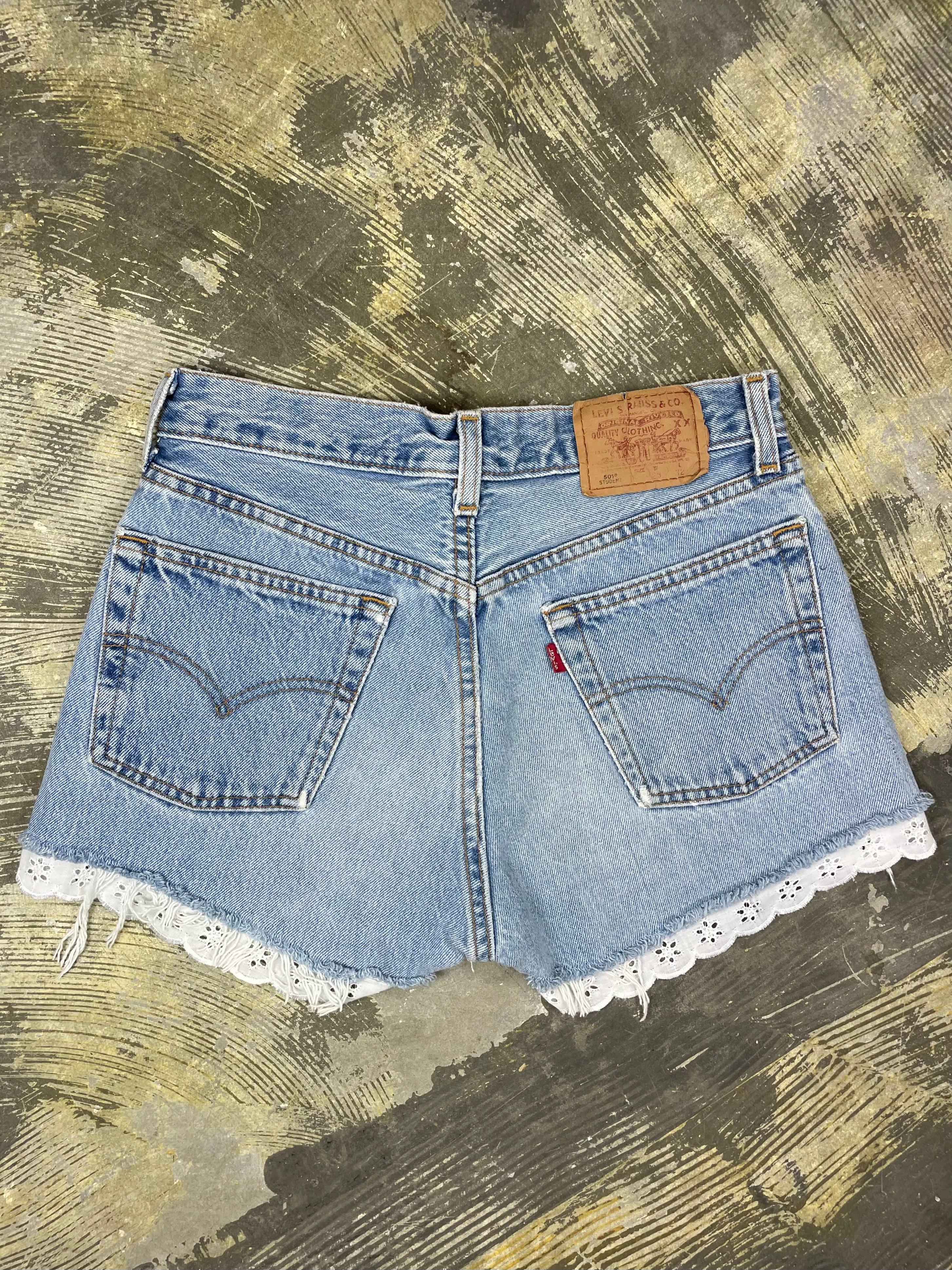 Vintage Levi 501 Lace Trim Cutoff Shorts (JYJ0524-245)