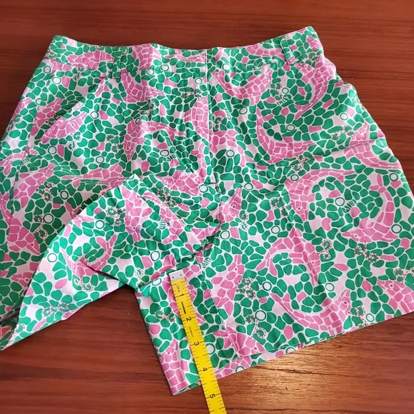 Vintage white label Lilly Pulitzer pink dolphin shorts 4