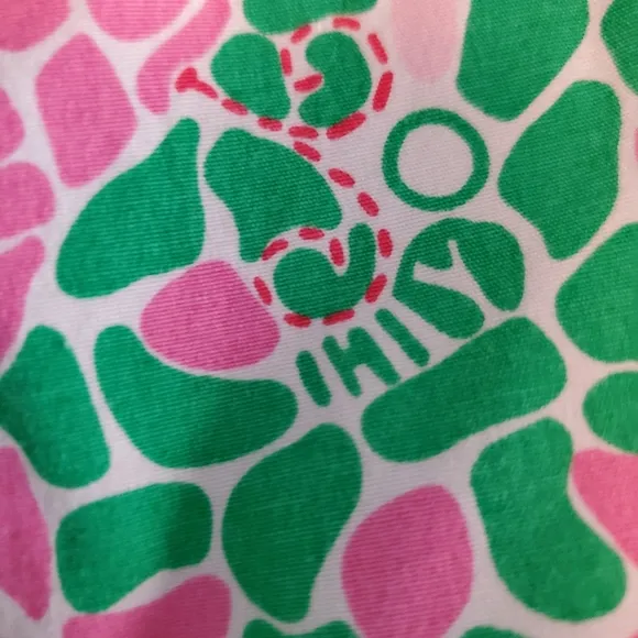 Vintage white label Lilly Pulitzer pink dolphin shorts 4