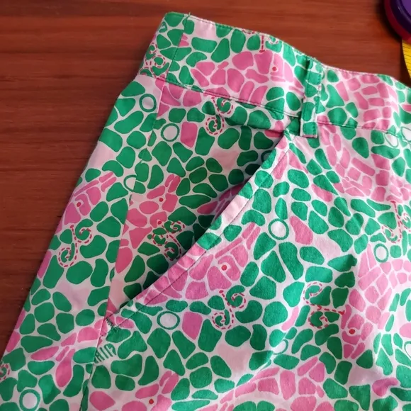 Vintage white label Lilly Pulitzer pink dolphin shorts 4