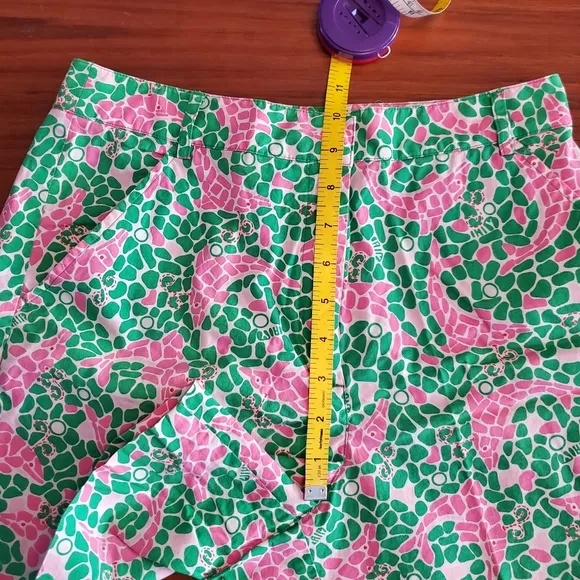 Vintage white label Lilly Pulitzer pink dolphin shorts 4