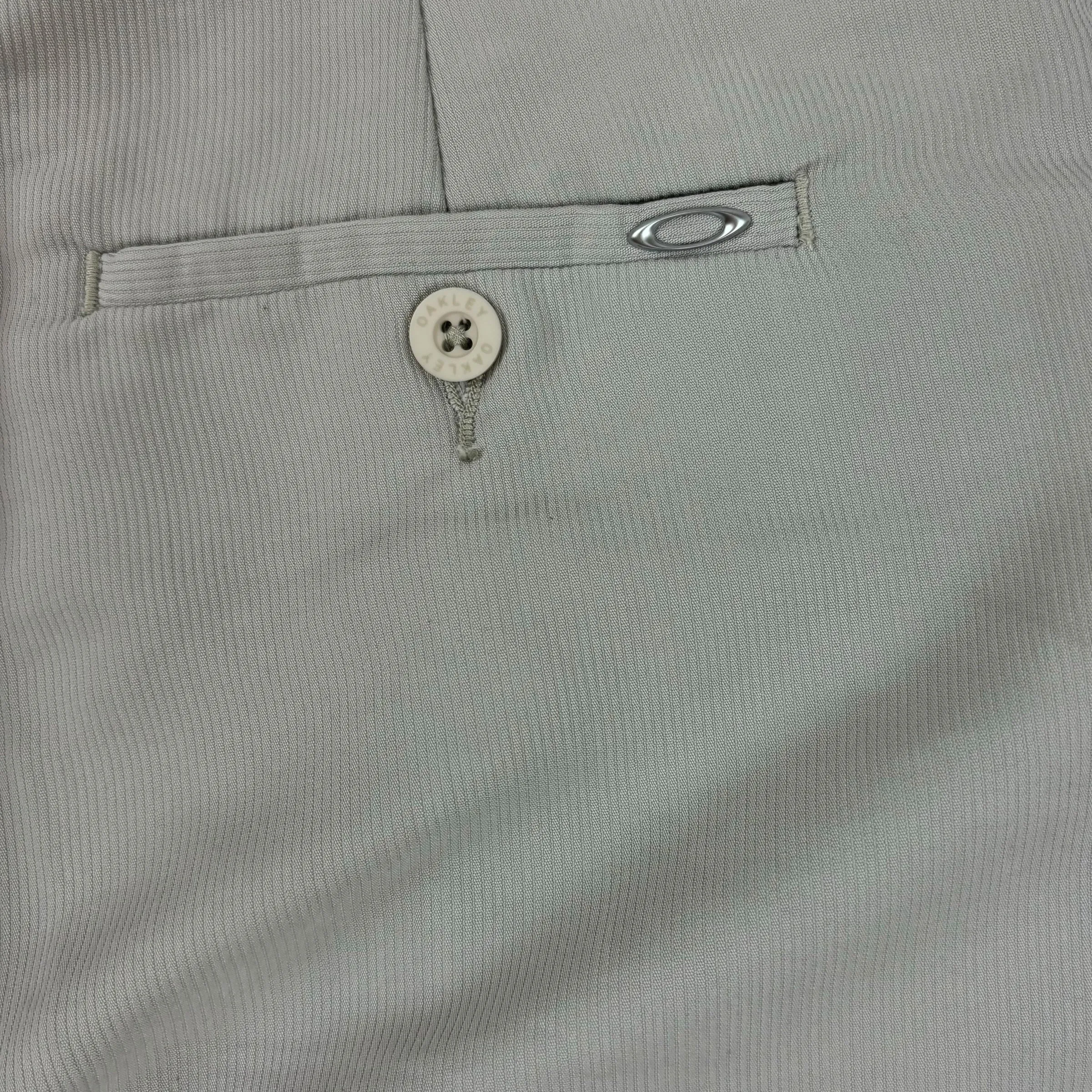 Vintage Y2K Oakley Shorts Grey