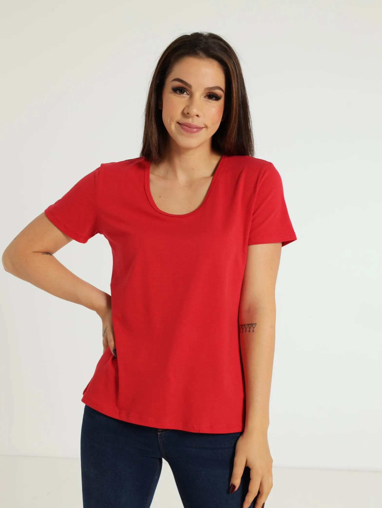 Voop Neck Stretch Tee - Red