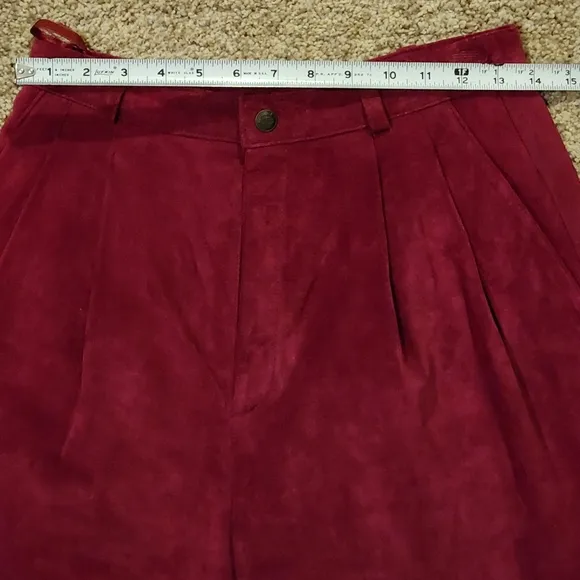 VTG The Limited Burgundy Suede Shorts  Size 8