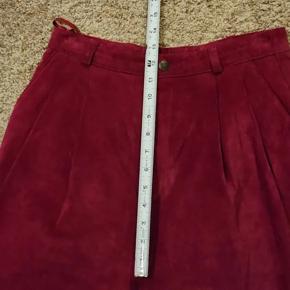 VTG The Limited Burgundy Suede Shorts  Size 8