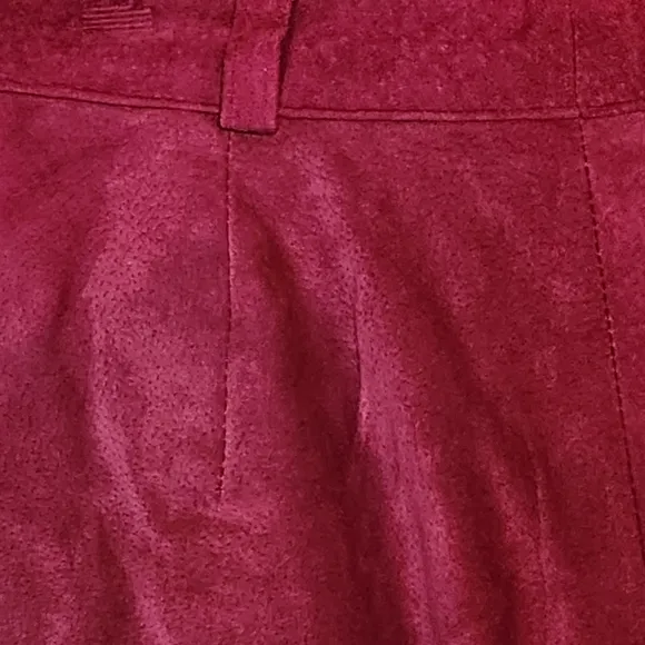 VTG The Limited Burgundy Suede Shorts  Size 8
