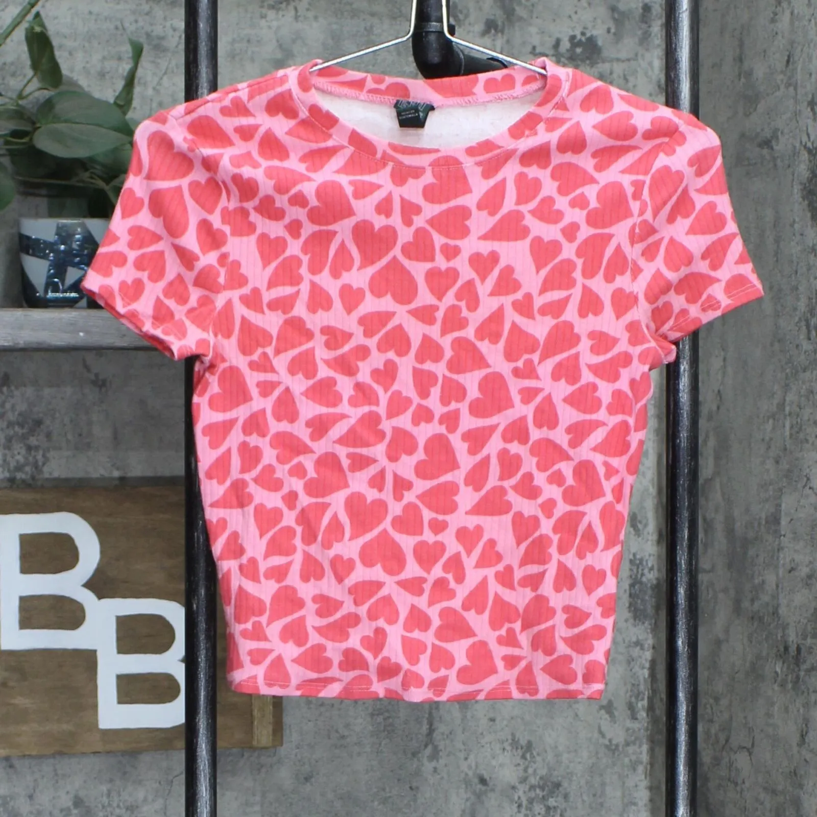 Wild Fable Women's Short Sleeve Slim Fit Baby T-Shirt Pink Hearts S